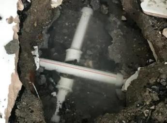 郑州中原区阳台漏水维修公司为您分享楼上楼下漏水怎么处理